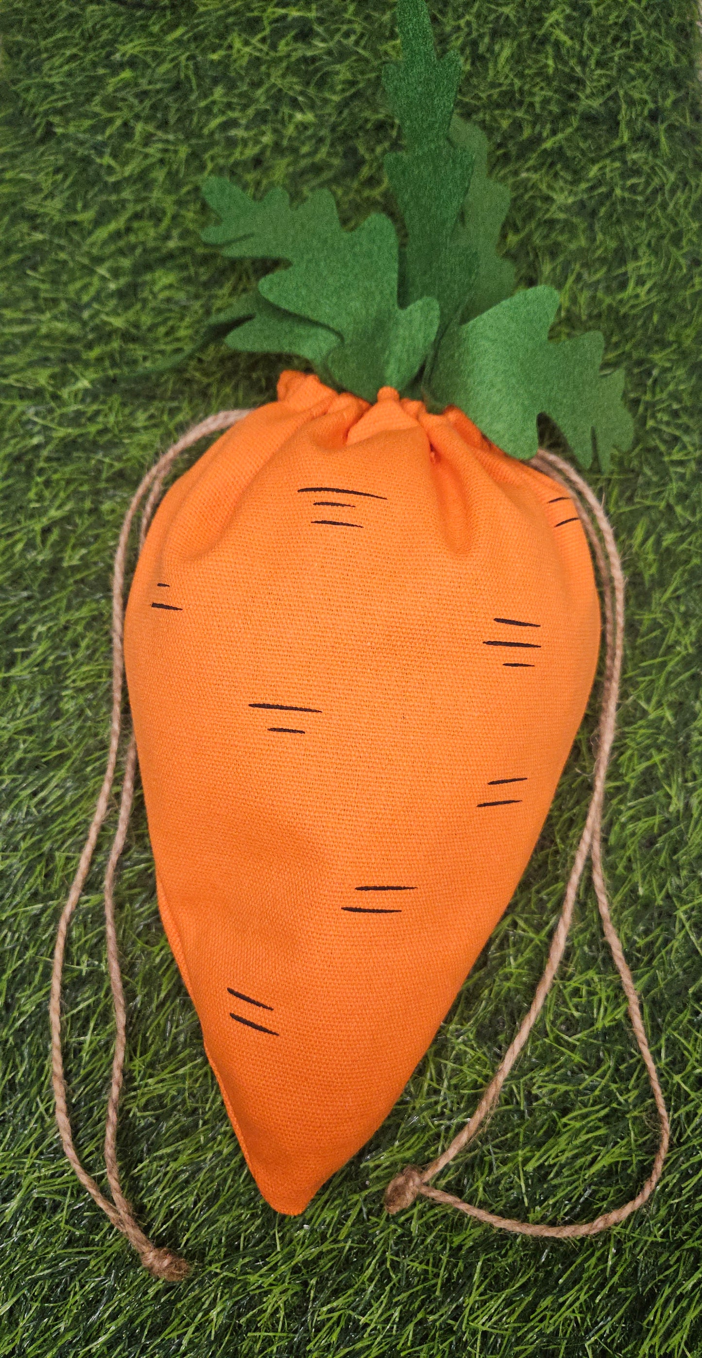 Large canvas carrot bag