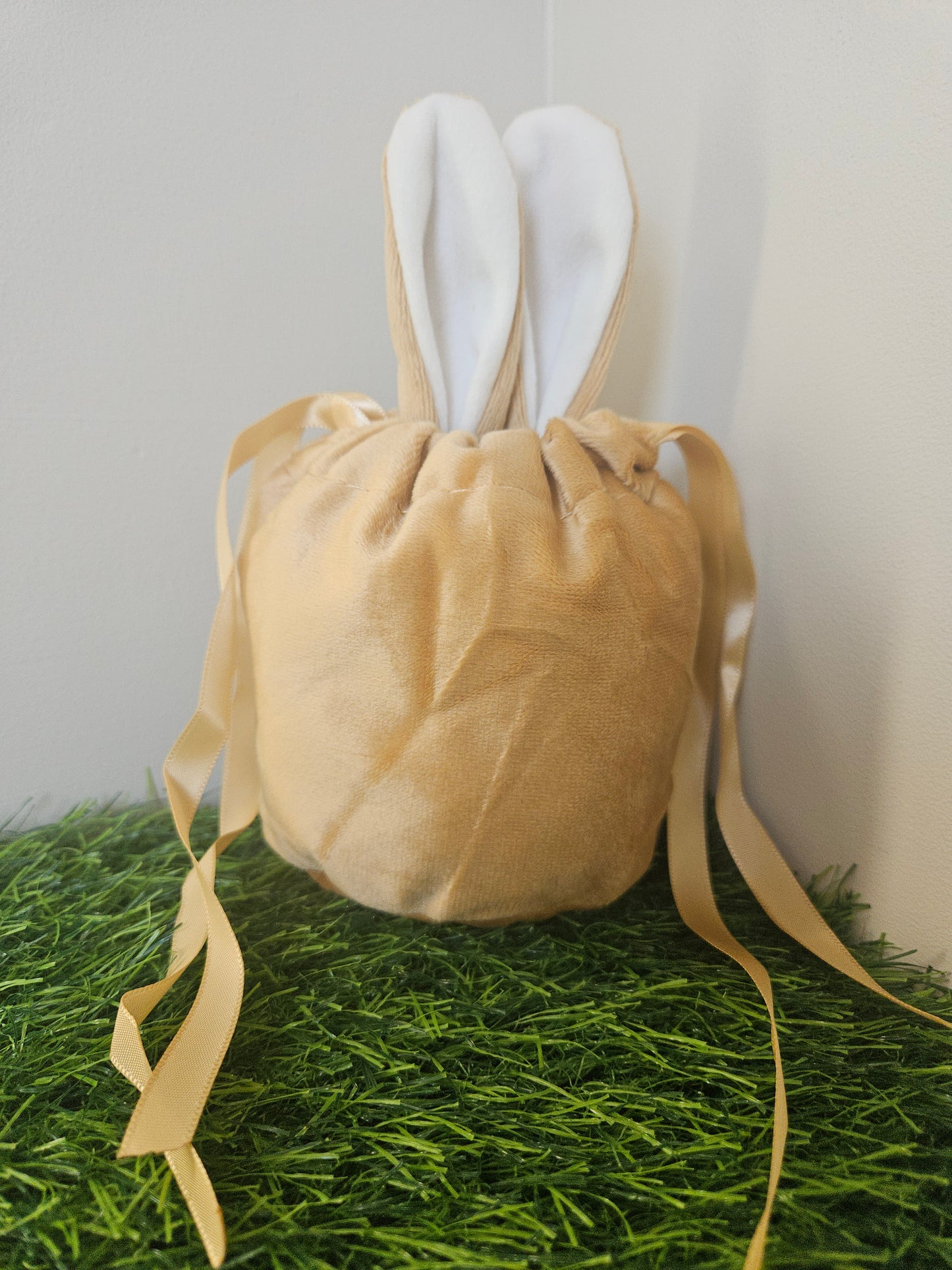 Champagne velvet bunny bag
