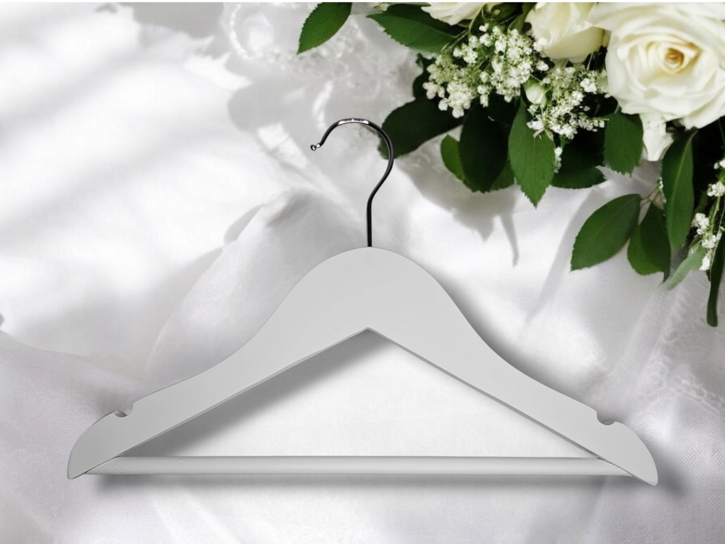 Childrens white wooder hanger
