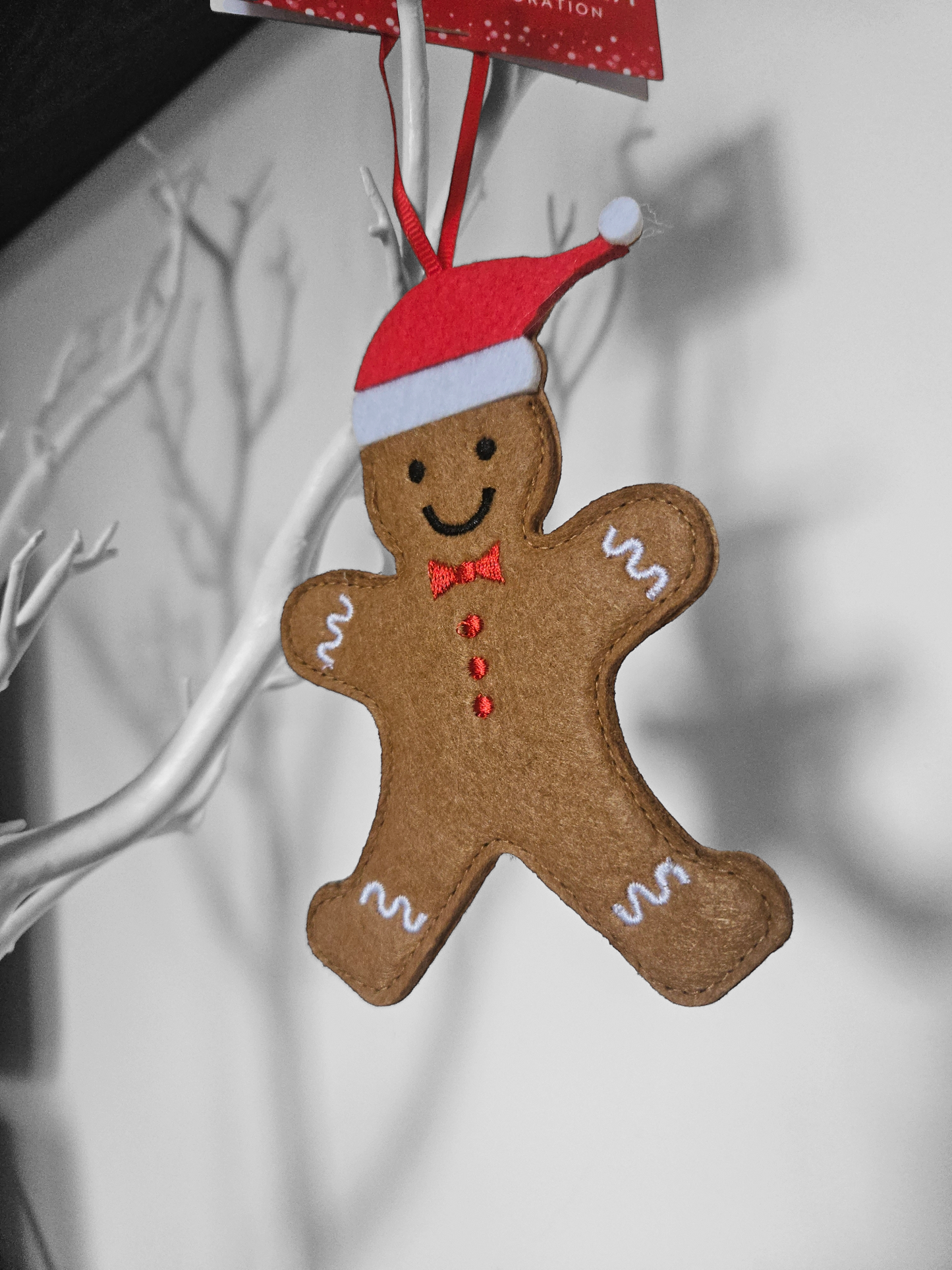 Felt gingerbread hanging decoration